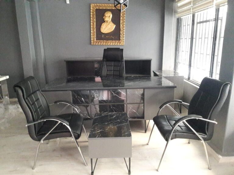 Yıldız makam takımı koltuklar dahil - Ofis Mobilyaları