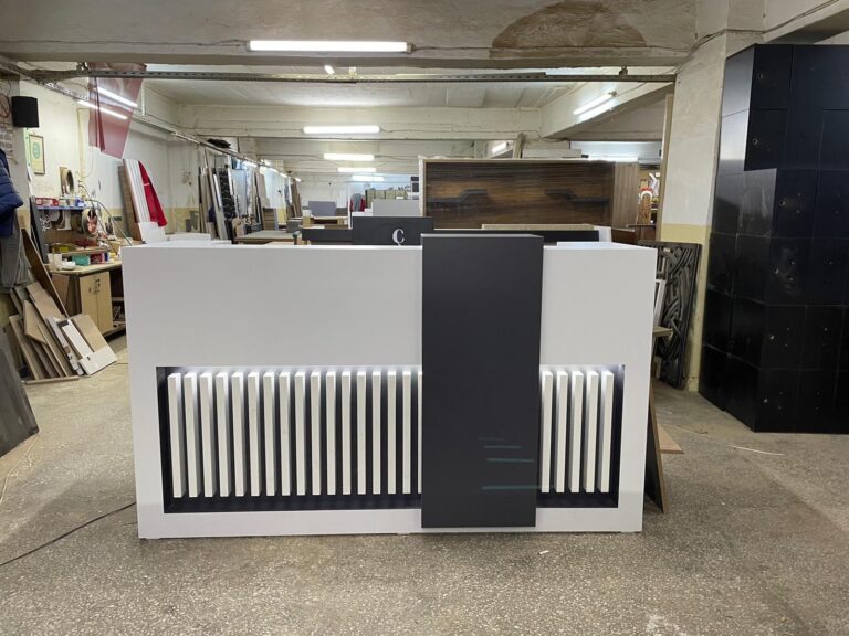 Dikey Karşılama Bankosu 180CM - Ofis Mobilyaları