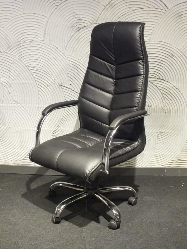 Sembol müdür koltuğu