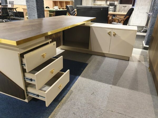 Akburo Anatolya Masa Takımı  koltuksuz