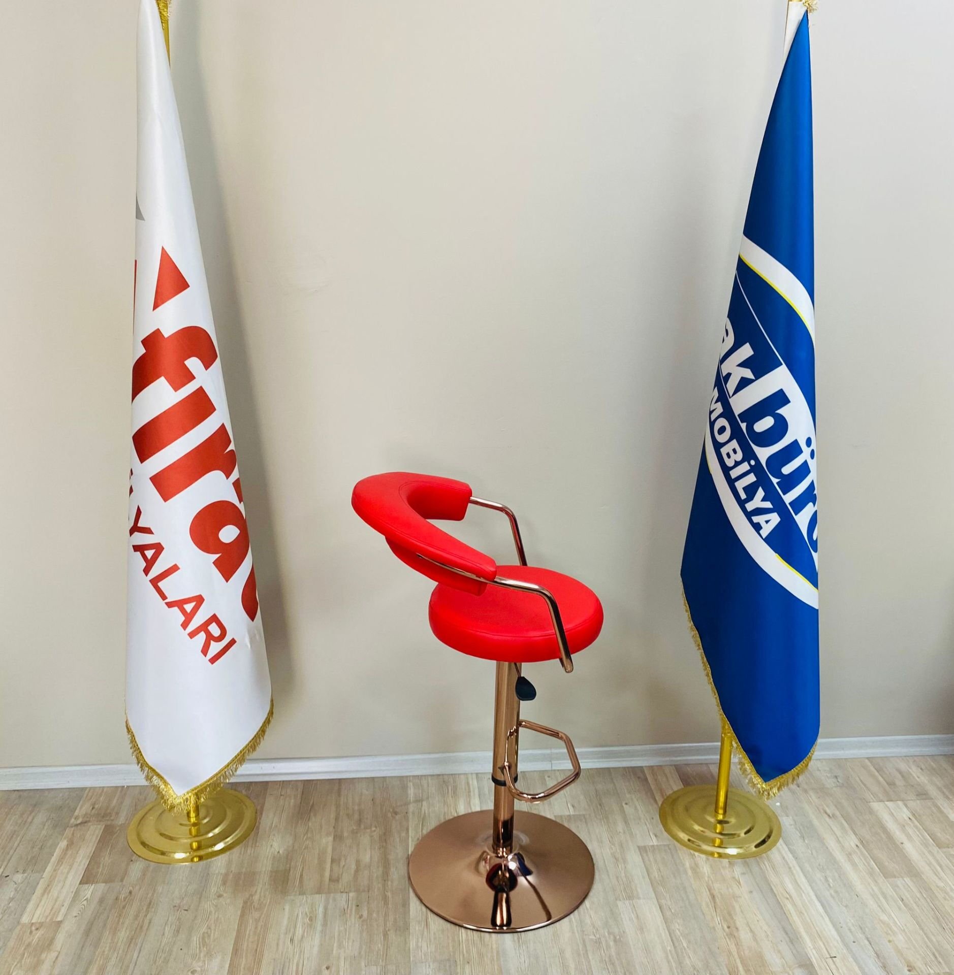 Galleria Bar Sandalye Kırmızı Bakır Ayak - Image 3