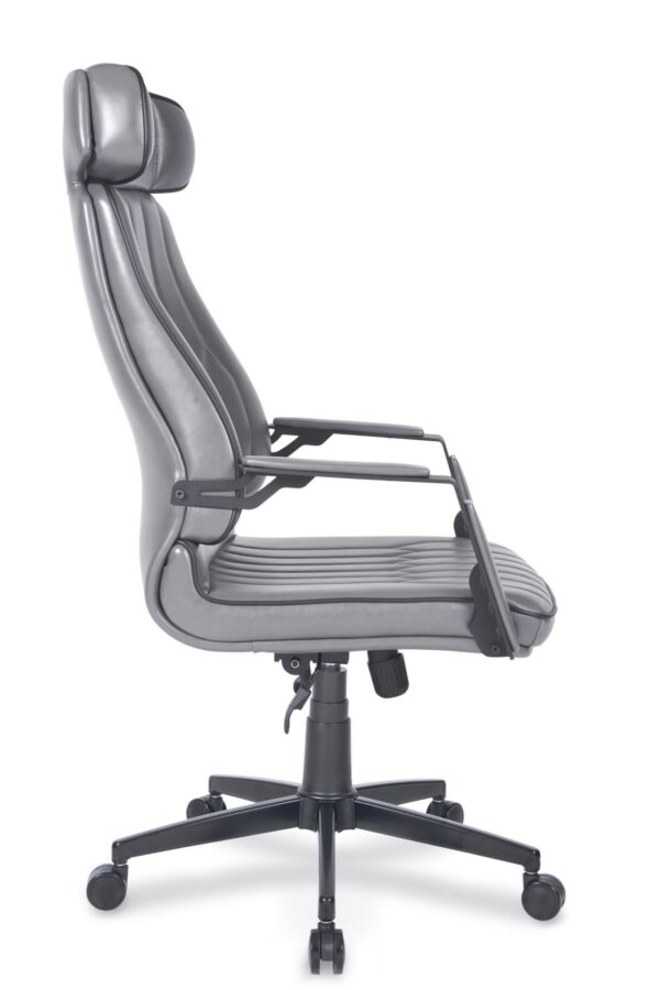 CASTRO MÜDÜR KOLTUĞU