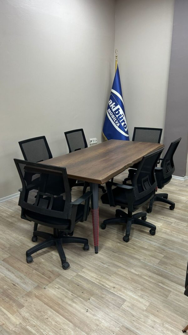 KÜTÜK  Toplantı Masası