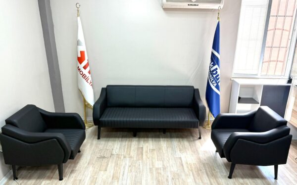 Akburo Riga Masa Takımı Trios Otuma Grubu İle Set