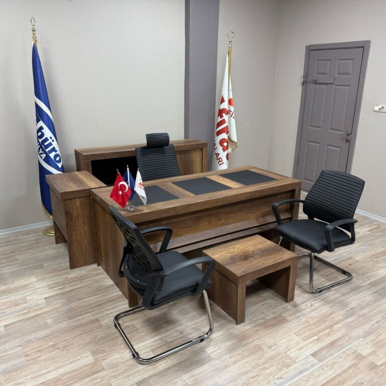 Ergon Masa Takımı Ege Derili Koltuk - Ofis Mobilyaları